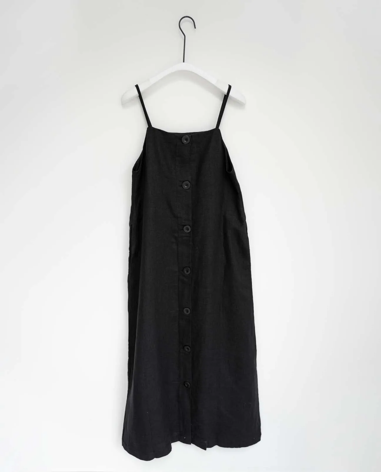 Athea Linen Dress In Black