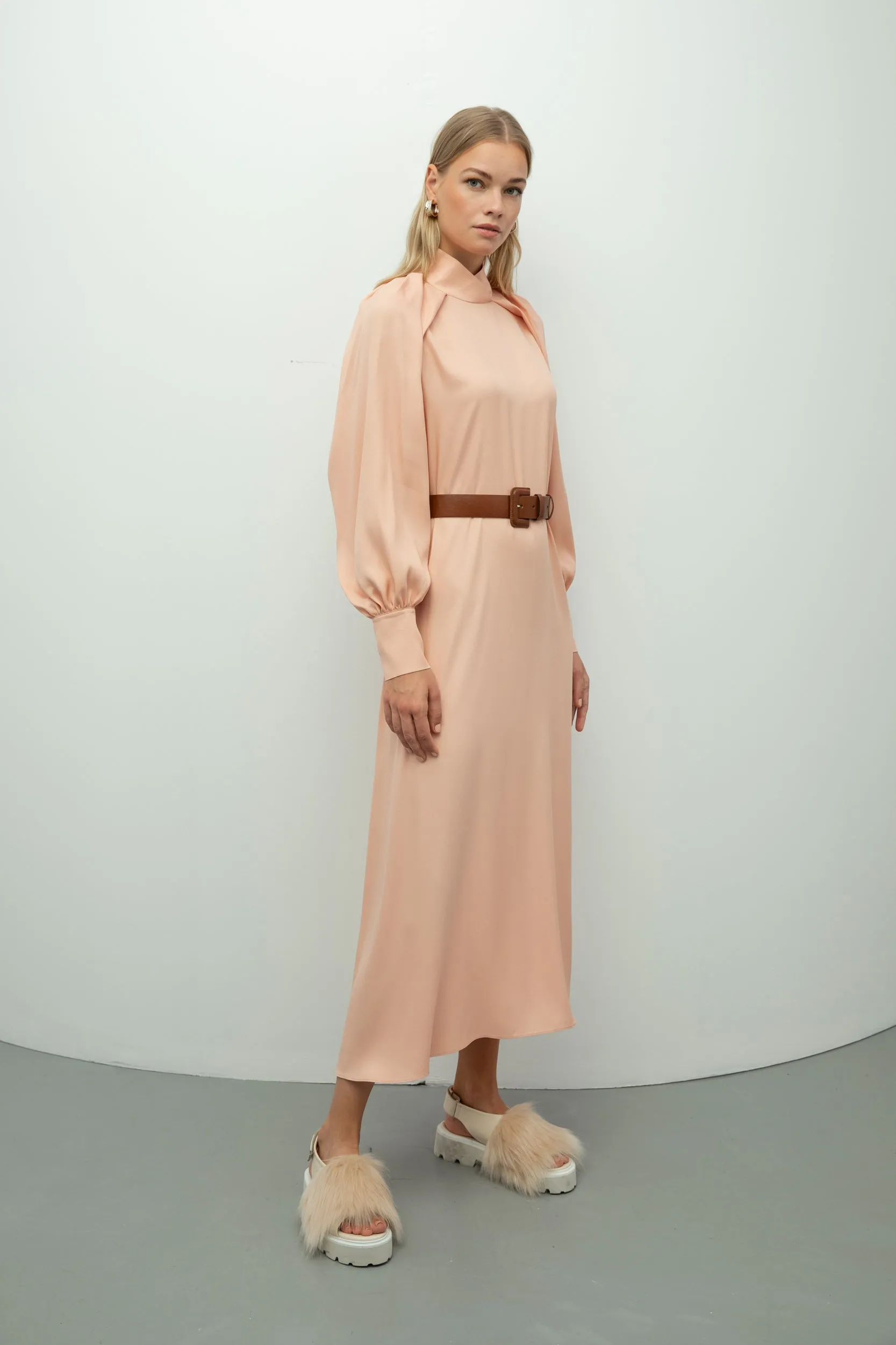 Baqa Collar Detail Belted Dress Powder