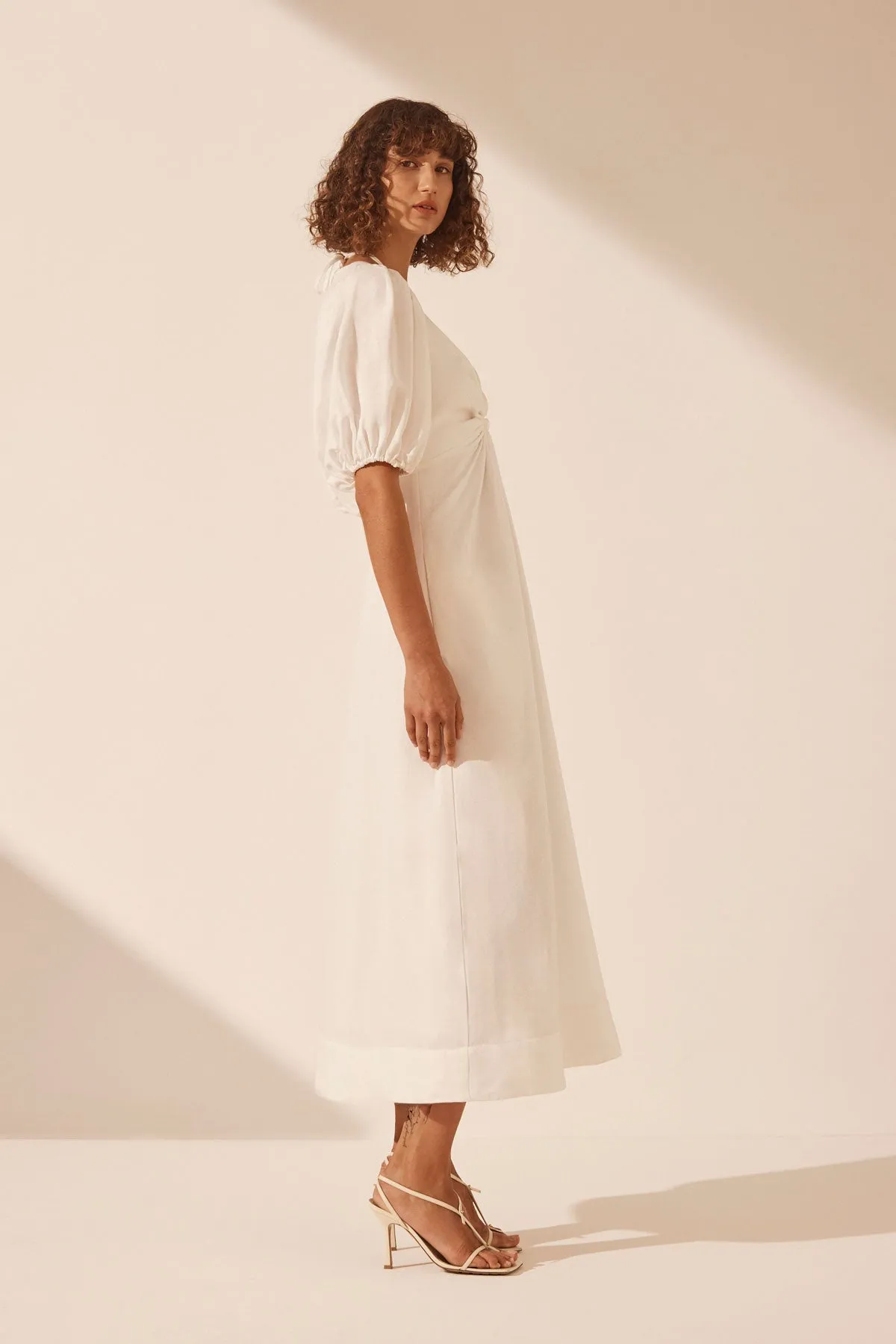 BLANC LINEN RUCHED KEYHOLE MIDI DRESS