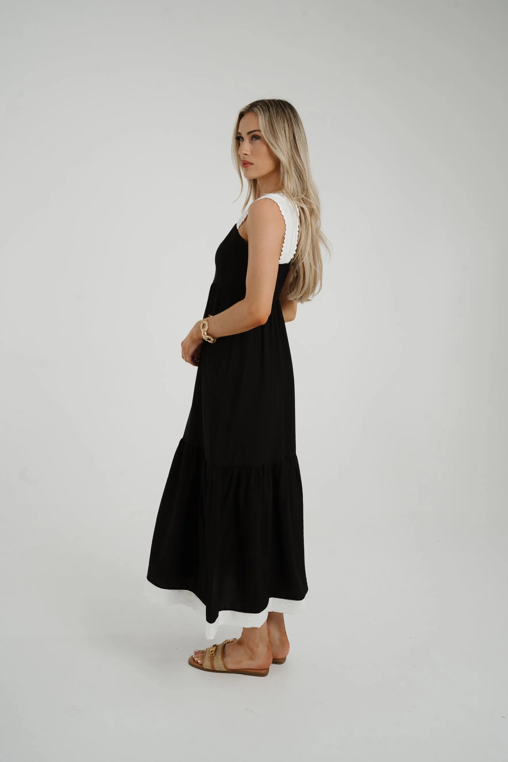 Caitlyn Midi Dress In Black & White