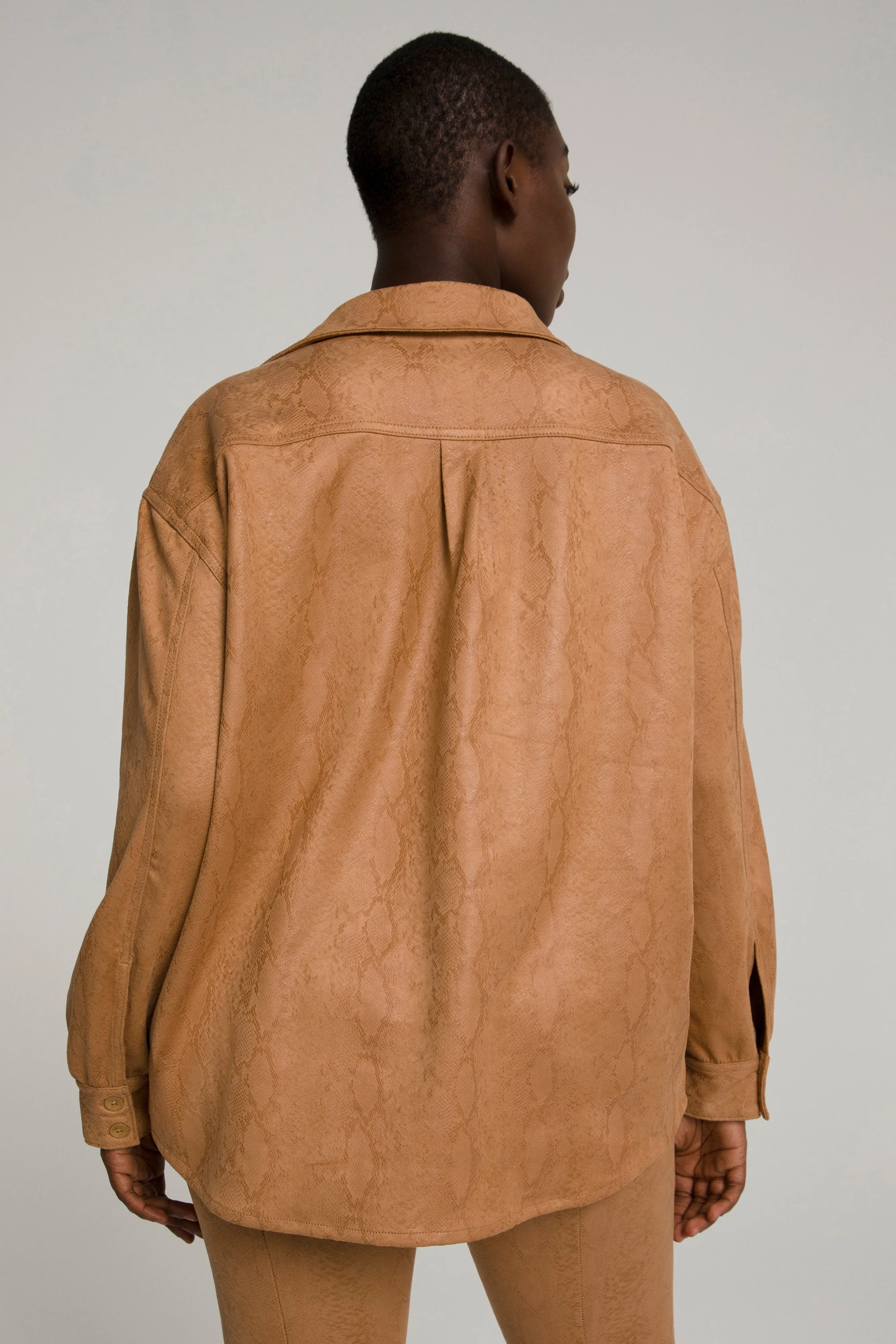 GOOD SUEDE SHACKET | COGNACSNAKE001