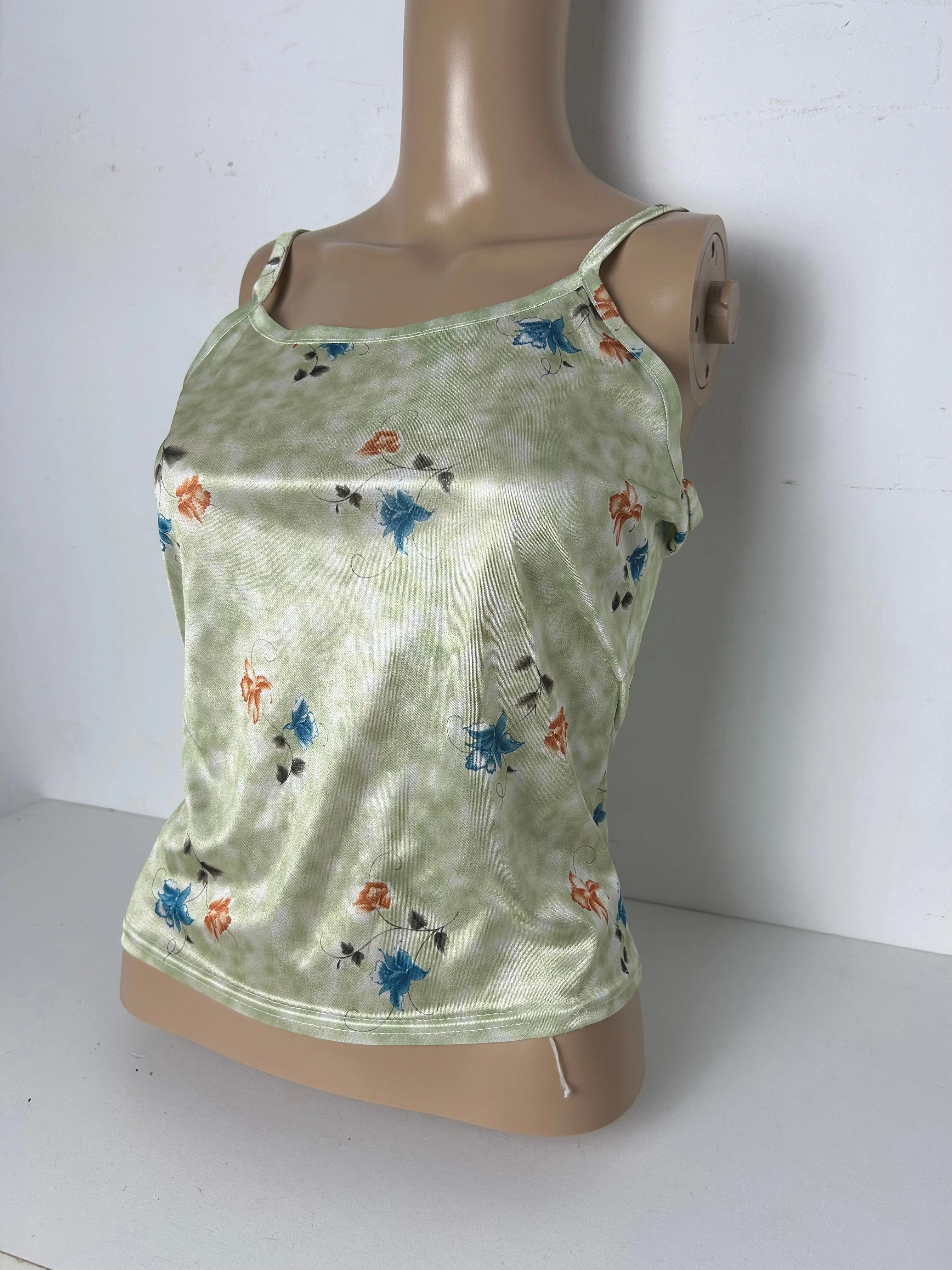 Light green floral print 90s y2k vintage cami top (S)