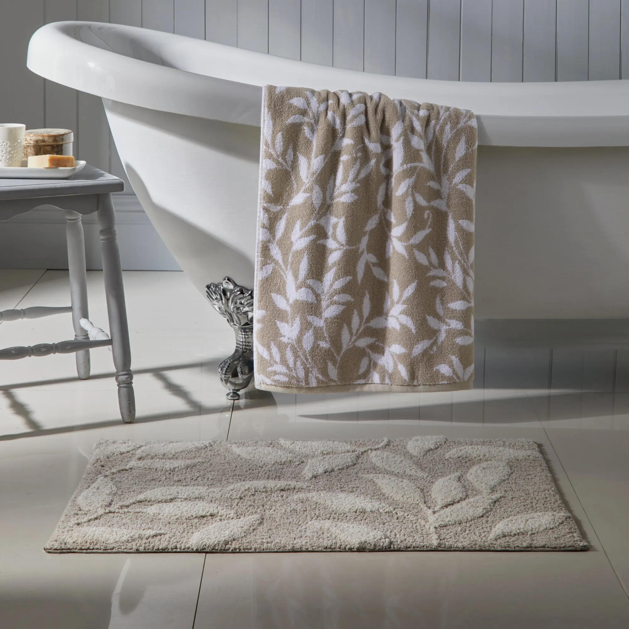 Sandringham Bath Mat by Dreams & Drapes Bathroom in Natural 50 x 80cm