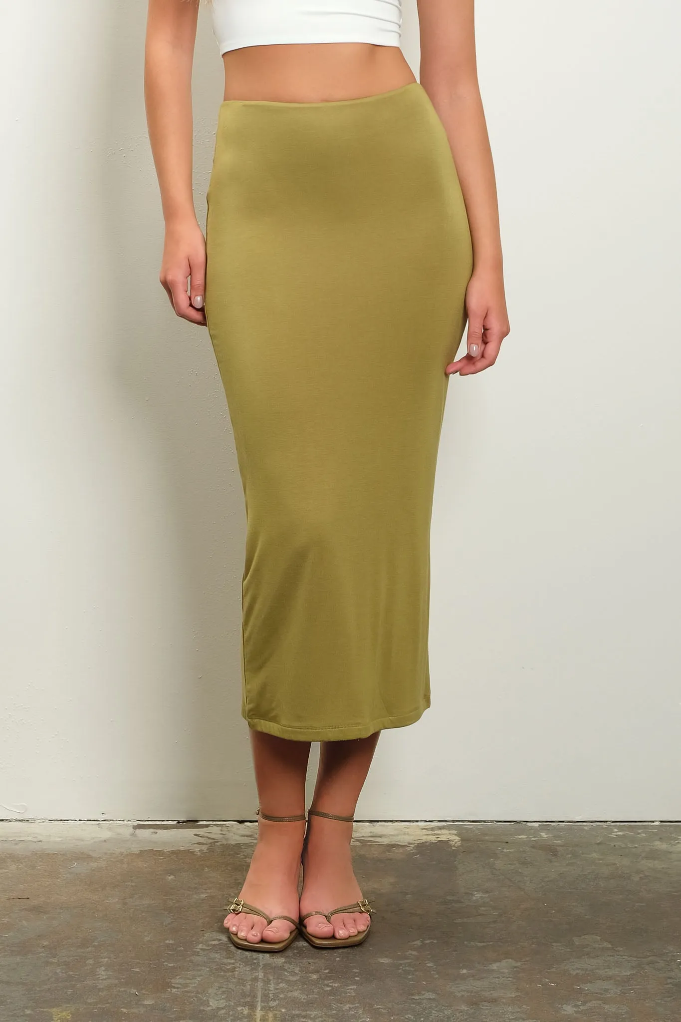 SEAMLESS KNIT MIDI SKIRT