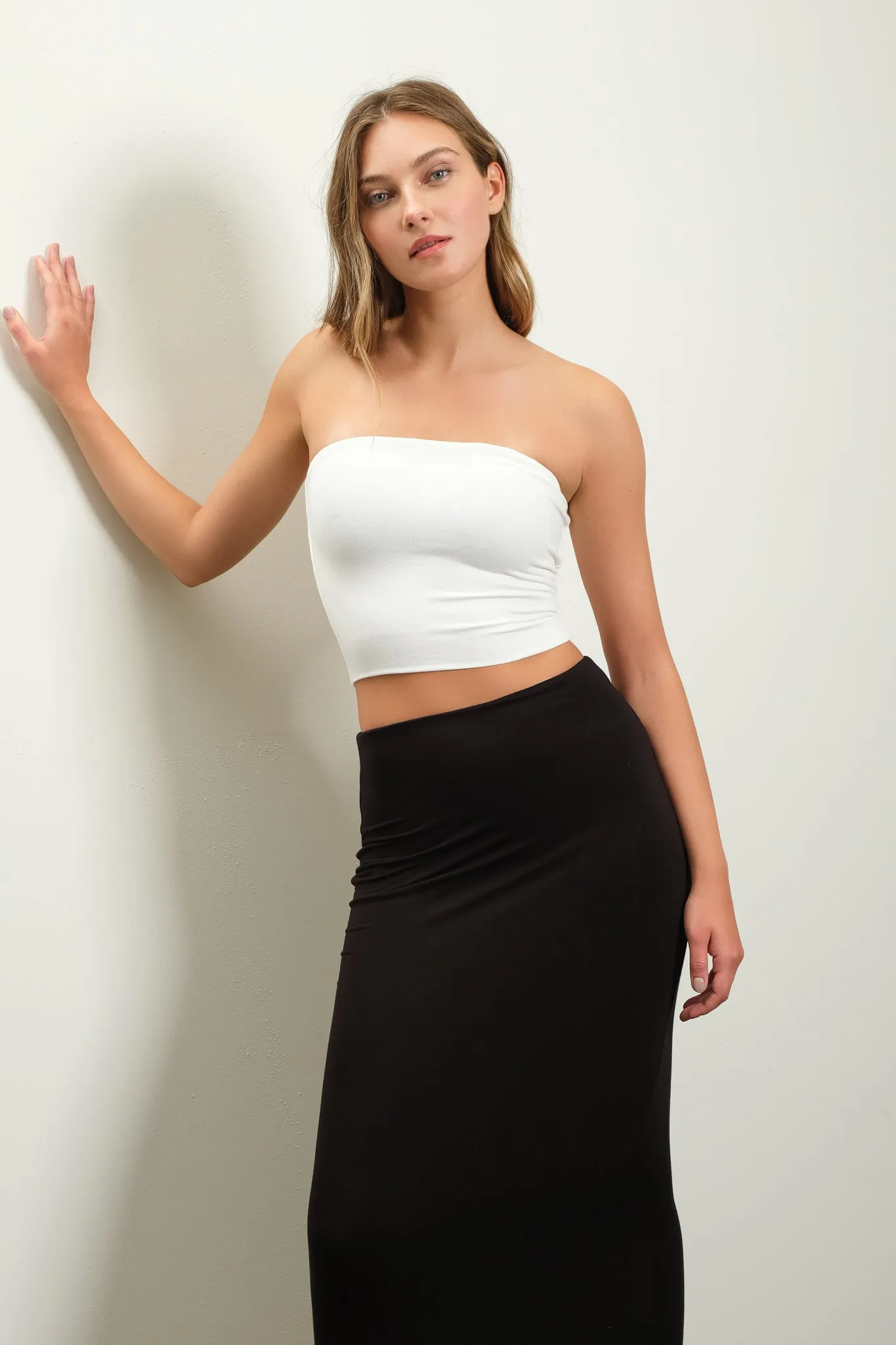 SEAMLESS KNIT MIDI SKIRT