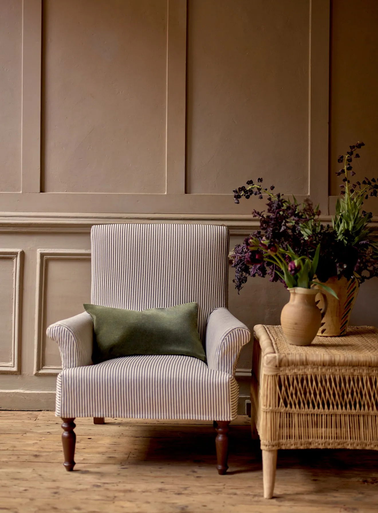 Wilford Armchair, Ecru Linen