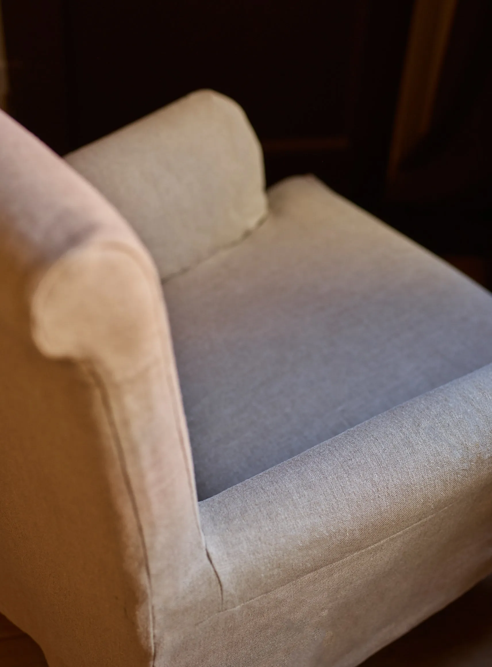 Wilford Armchair, Grey Linen